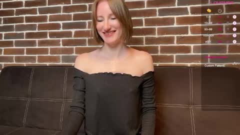 Snapshot of monikabos chatting on 20, 10, 2025 MonikaBos online show from 20, 10, 2025