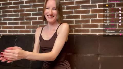 Snapshot of monikabos chatting on 24, 10, 2025 MonikaBos online show from 24, 10, 2025