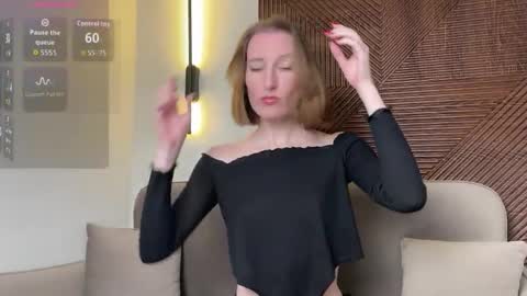 Snapshot of monikabos chatting on 15, 3, 2026 MonikaBos online show from 15, 3, 2026