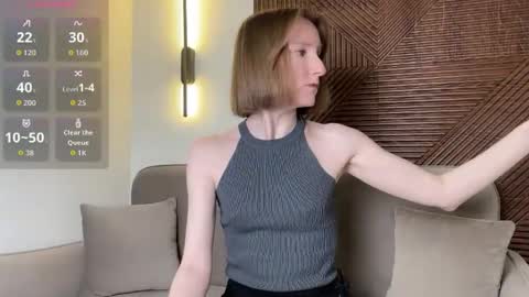 Snapshot of monikabos chatting on 14, 4, 2026 MonikaBos online show from 14, 4, 2026