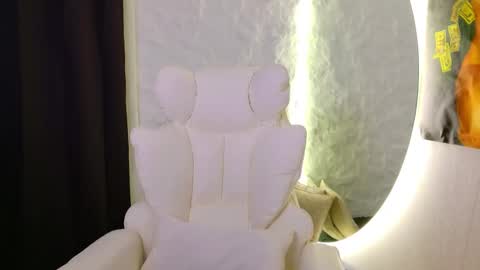 Ask me online show from 25, 11, 2025