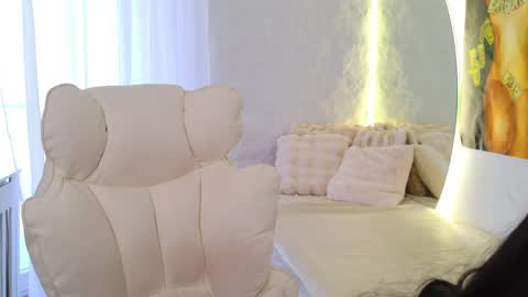 Snapshot of monique_a chatting on 3, 4, 2026 Ask me online show from 3, 4, 2026