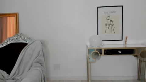 Alessia online show from 8, 4, 2026