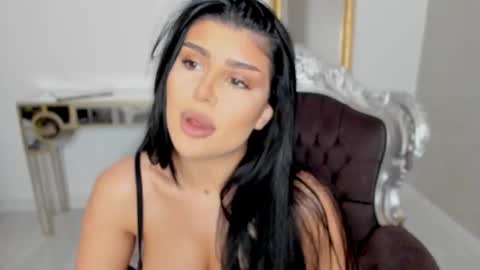 Snapshot of moniqueeass chatting on 13, 6, 2026 Alessia online show from 13, 6, 2026