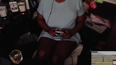 Snapshot of moniquemiles chatting on 20, 6, 2026 Monique Miles online show from 20, 6, 2026