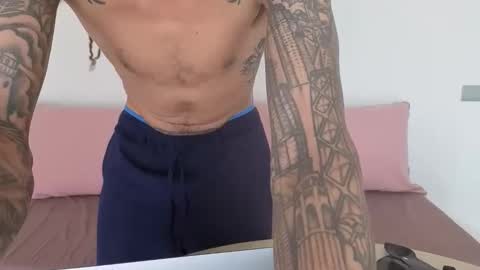 Snapshot of monkandmia chatting on 1, 4, 2026 Monk and Mia online show from 1, 4, 2026