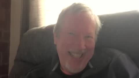 Monkee Dance online show from 15, 12, 2025