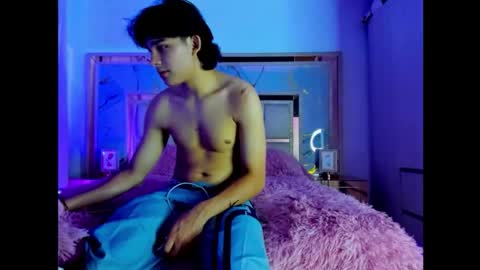 Snapshot of monky_0002 chatting on 6, 3, 2026 monky_0002 online show from 6, 3, 2026