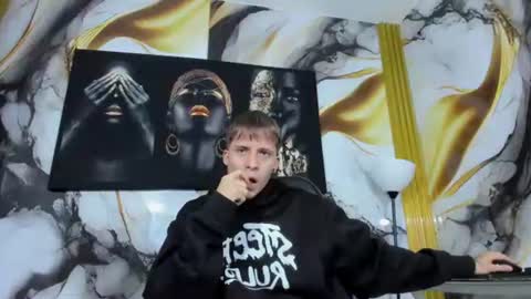 Snapshot of mono_blonde chatting on 10, 6, 2026 mono_blonde online show from 10, 6, 2026
