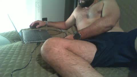 Snapshot of monoi2010 chatting on 25, 5, 2026 Nick online show from 25, 5, 2026
