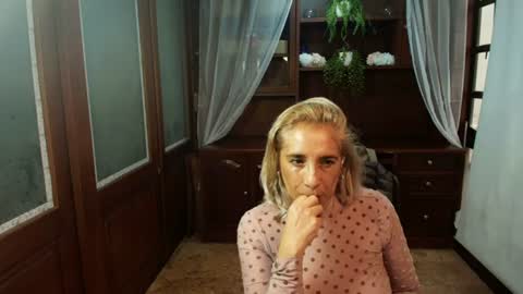 Snapshot of monserratgray chatting on 24, 7, 2026 MONSERRAT online show from 24, 7, 2026