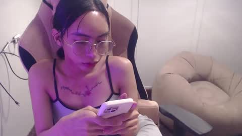 Snapshot of monstercockselfsuck chatting on 24, 1, 2025 ELYSE A SIMPLE GIRL online show from 24, 1, 2025