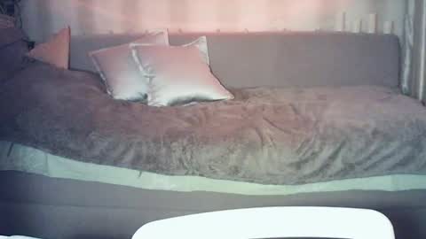 Snapshot of moodiemira chatting on 6, 3, 2026 moodiemira online show from 6, 3, 2026