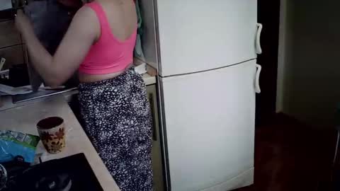 Snapshot of moodiemira chatting on 27, 3, 2026 moodiemira online show from 27, 3, 2026