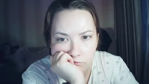 Snapshot of moodiemira chatting on 9, 4, 2026 moodiemira online show from 9, 4, 2026