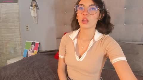 Elizabeth  online show from 24, 9, 2025