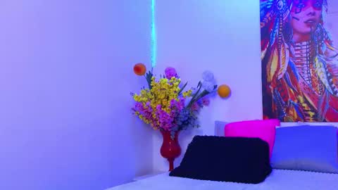 Moon online show from 9, 9, 2025