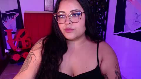 Snapshot of moon_sunflowers chatting on 7, 10, 2025 moon_sunflowers online show from 7, 10, 2025
