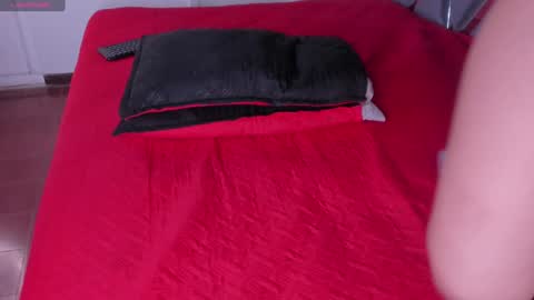 Luna  online show from 21, 1, 2025