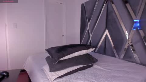 Luna  online show from 18, 9, 2025