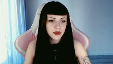  sophie  online show from 3, 5, 2026