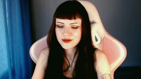  sophie  online show from 6, 5, 2026