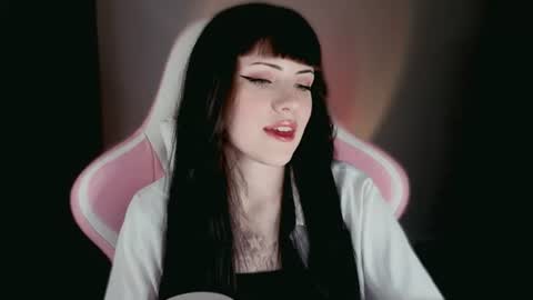 Snapshot of moon_velvet chatting on 20, 6, 2026 sophie online show from 20, 6, 2026