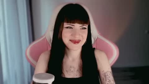 Snapshot of moon_velvet chatting on 26, 6, 2026 sophie online show from 26, 6, 2026