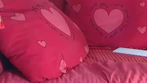 Snapshot of moona_one chatting on 12, 3, 2025 Mona online show from 12, 3, 2025