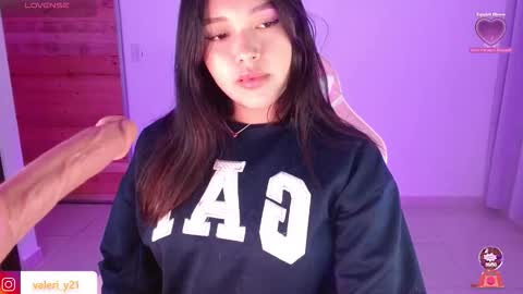 Snapshot of moonbella_bell chatting on 15, 1, 2026 bell online show from 15, 1, 2026