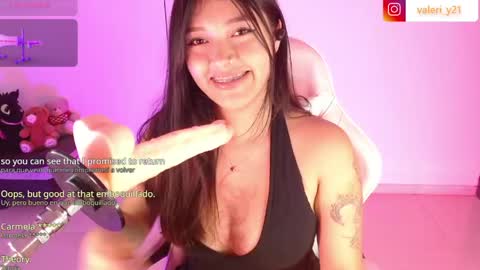 Snapshot of moonbella_bell chatting on 31, 5, 2026 bell online show from 31, 5, 2026