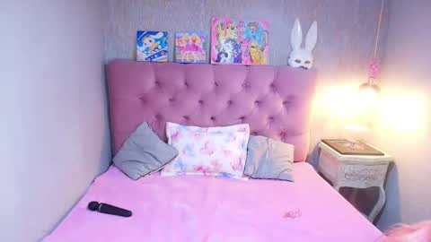 Charlotte online show from 18, 4, 2026