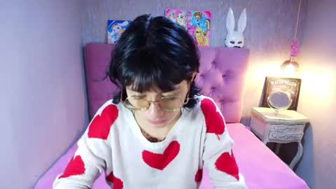 Snapshot of mooncharlotte chatting on 26, 4, 2026 Charlotte online show from 26, 4, 2026