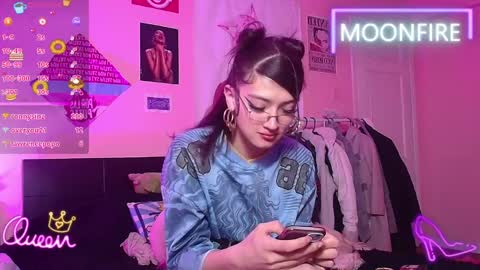 Snapshot of moonfiredance chatting on 5, 4, 2026 Nicky online show from 5, 4, 2026