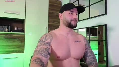 Snapshot of moonjoey chatting on 18, 1, 2025 Twitterjoe dominik online show from 18, 1, 2025