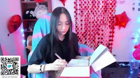 MOON  online show from 21, 2, 2025