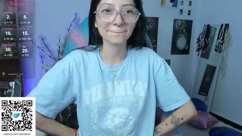 MOON  online show from 3, 11, 2025