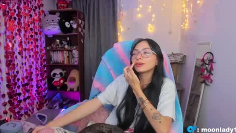 MOON  online show from 14, 4, 2026