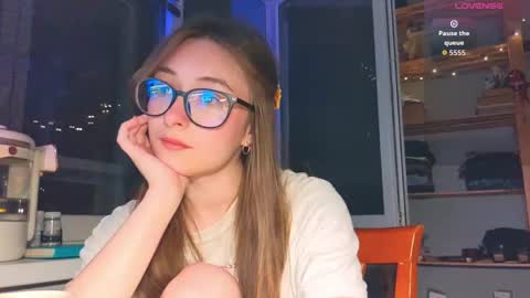 Snapshot of moonlight__lovers chatting on 9, 5, 2026 Dana online show from 9, 5, 2026