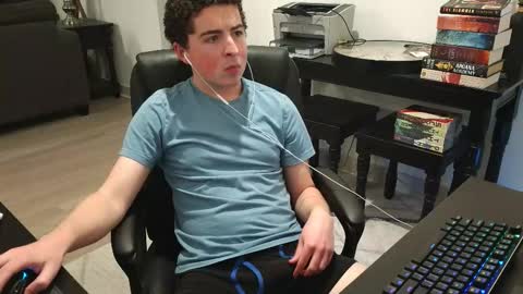 Snapshot of moonlighter7 chatting on 14, 1, 2026 moonlighter7 online show from 14, 1, 2026