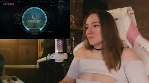 Snapshot of moonlish_siren chatting on 25, 6, 2026 Katrin online show from 25, 6, 2026