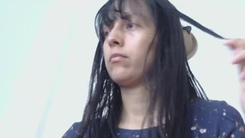 Luna online show from 25, 2, 2026