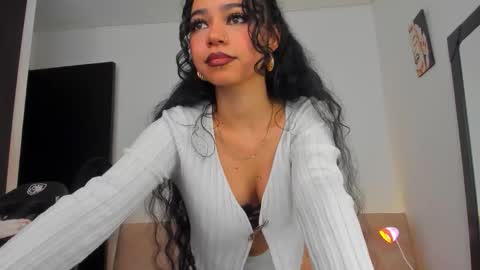 Snapshot of moonmadison chatting on 29, 3, 2026 Madison online show from 29, 3, 2026