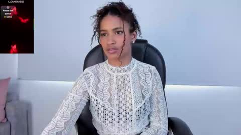 Snapshot of moonrose_1 chatting on 28, 3, 2026 Rosa online show from 28, 3, 2026