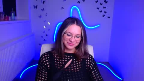 Susanna online show from 4, 12, 2025