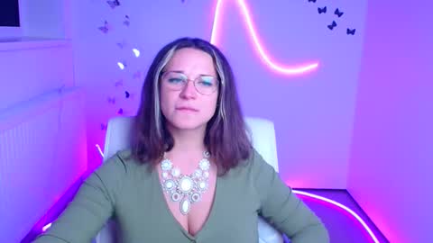 Susanna online show from 19, 12, 2025