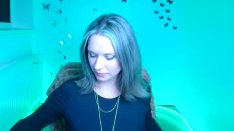 Susanna online show from 1, 2, 2026