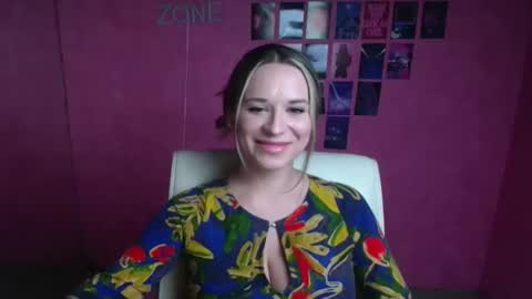 Snapshot of moonsusanna chatting on 10, 3, 2026 Susanna online show from 10, 3, 2026