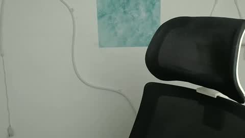 Snapshot of moonsusanna chatting on 14, 4, 2026 Susanna online show from 14, 4, 2026