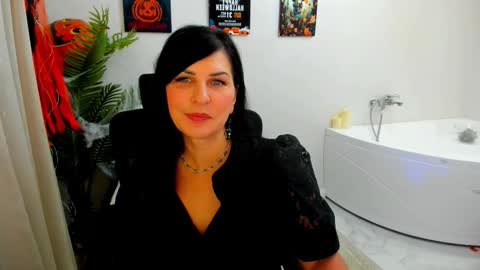 Ask me  online show from 21, 10, 2025